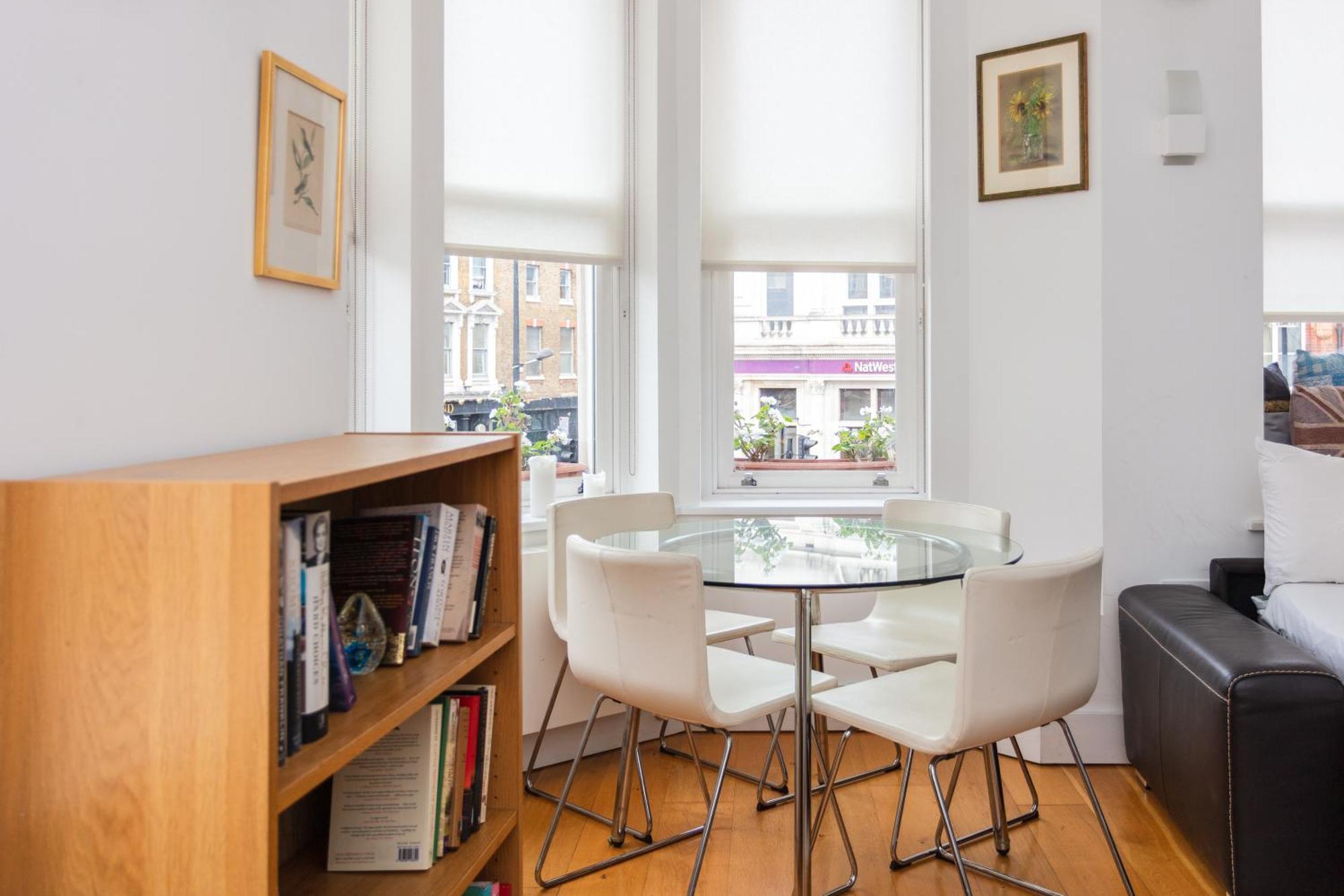 Homely 1 Bedroom Apartment In The Heart Of Vibrant Camden London Eksteriør billede